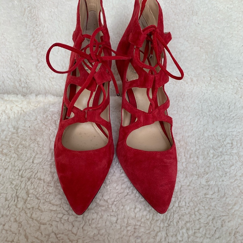 Vince Camuto Red heels 7.5 size